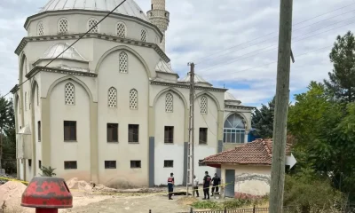 AMASYA’DA CAMİ KUBBESİNDEN DÜŞEN İŞÇİ HAYATINI KAYBETTİ