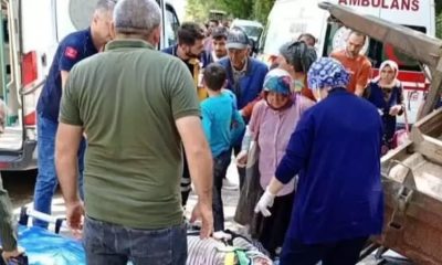 LADİK’TE TRAKTÖR DEVRİLDİ: 3’Ü AĞIR 6 YARALI