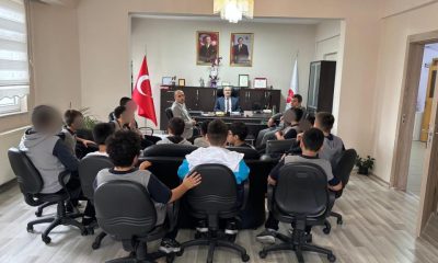 İMAM HATİPLİ ÖĞRENCİLERİNDEN İLÇE MÜFTÜSÜNE ZİYARET