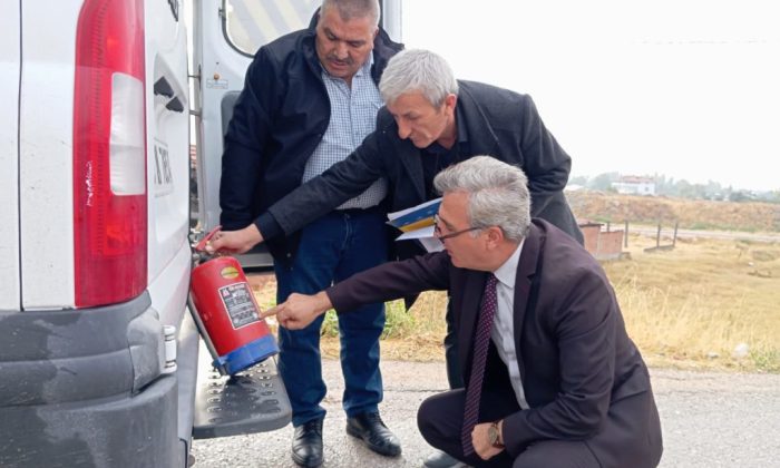 SULUOVA’DA OKUL SERVİS ARAÇLARI DENETLENDİ