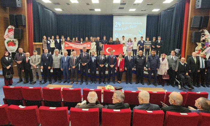 SULUOVA’DA 24 KASIM ÖĞRETMENLER GÜNÜ KUTLANDI