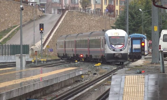 AMASYA’YA TURİSTİK TREN TURLARI BAŞLADI, TURİZMİ 12 AYA YAYACAK HAMLE