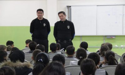 SULUOVA POLİSİ OKULLARDA AKRAN ZORBALIĞIYLA MÜCADELE EĞİTİMİ VERDİ