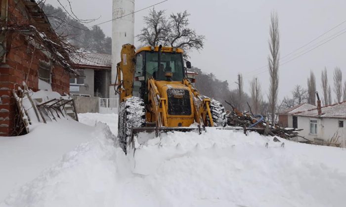 AMASYA’DA 98 KÖY YOLU KAPALI