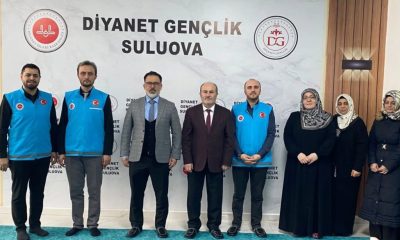 GENÇLİK MERKEZİNDE “SEVGİ VARSA ENGEL YOK” TEMALI BULUŞMA