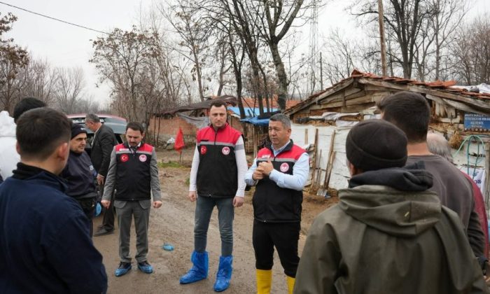 İL TARIM MÜDÜRÜ ARSLAN, SULUOVA’DA AŞILAMA ÇALIŞMALARINI İNCELEDİ