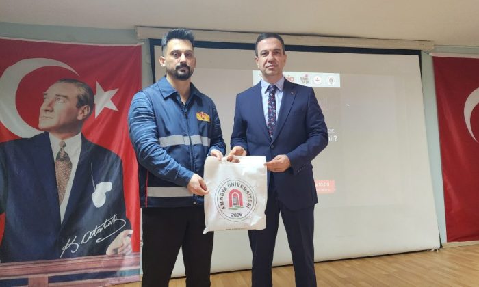 SULUOVALI KÖY MUHTARLARINA “DEPREME HAZIR KÖYLER PROJESİ” TANITILDI