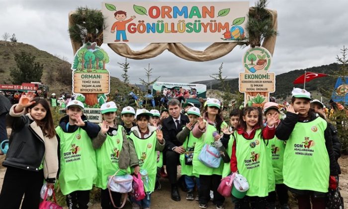 AMASYA’DA ORMAN HAFTASINDA FİDANLAR TOPRAKLA BULUŞTU