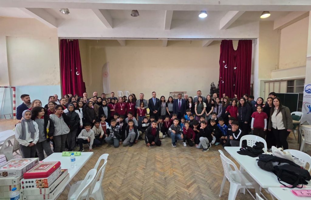 SULUOVA’DA GELENEKSEL 8. AKIL VE ZEKA OYUNLARI TURNUVASI YAPILDI